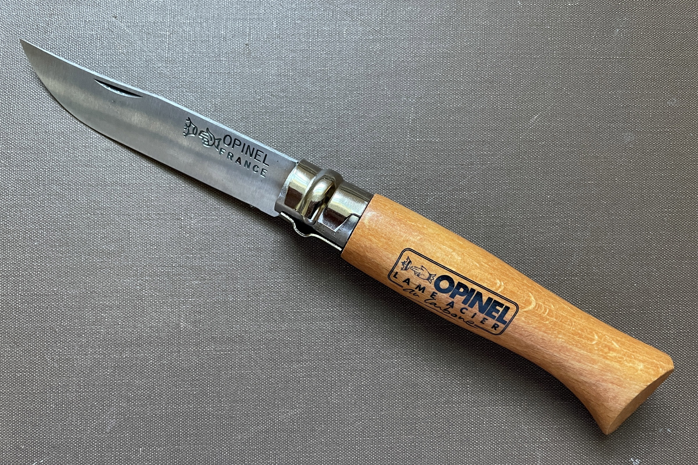 High Carbon Stainless Steel Knife Pros And Cons